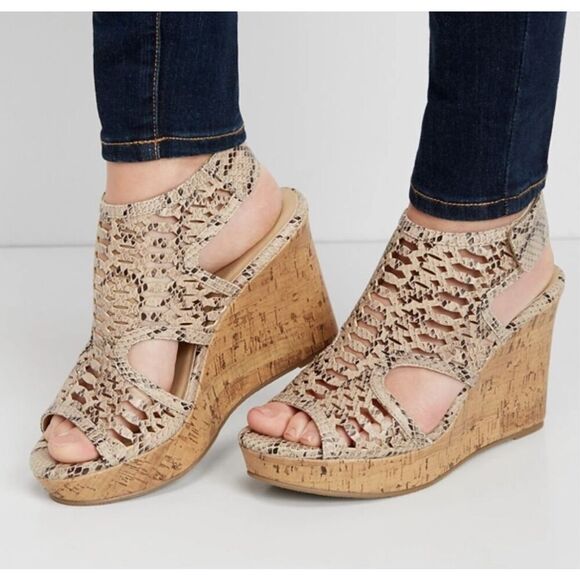 Maurices haven cut out strappy snakeskin corky wedges heels sz 11 exotic platfor - Picture 7 of 7